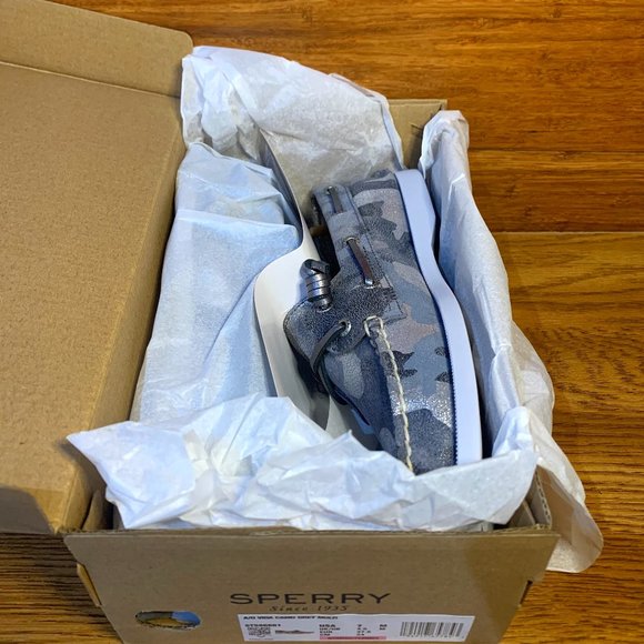 Sperry Women SZ 7 Authentic Original 2-Eye Vida Metallic Camo Boat Shoe STS86661 - Picture 2 of 6